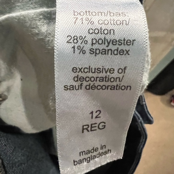 Women’s Jeans - Picture 5 of 5